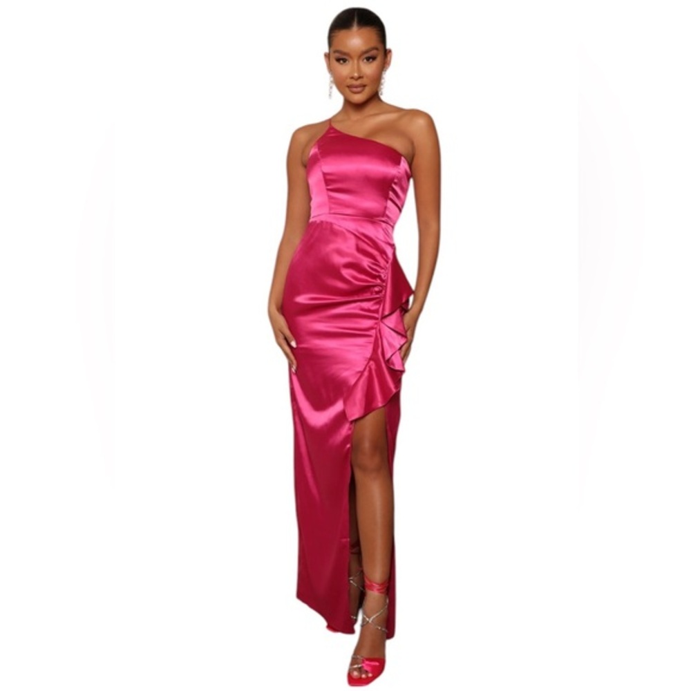 FASHION NOVA CARINA MAGENTA PINK MAXI DRESS Asymmetrical One Shoulder Gown L